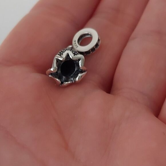 925 Sterling Silver Scream Charm - Picture 5 of 9